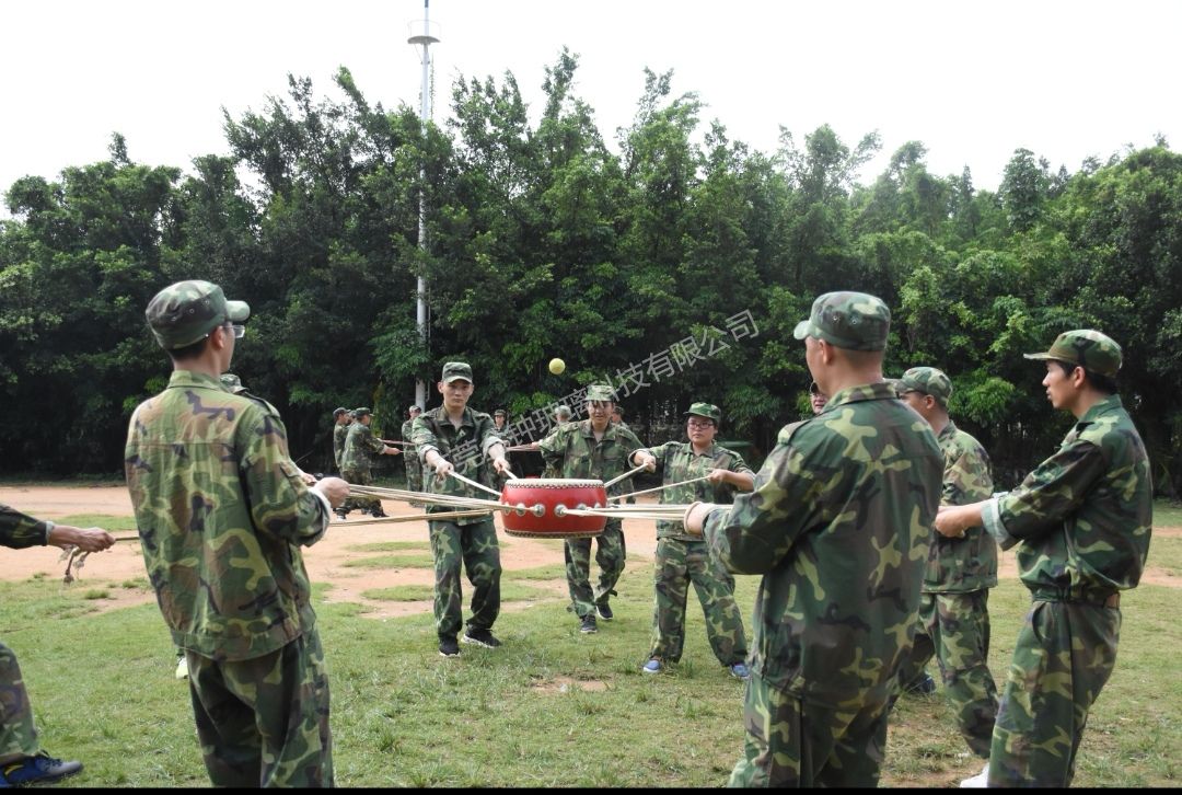 東莞玻璃組織后備骨干軍訓(xùn)活動(dòng)